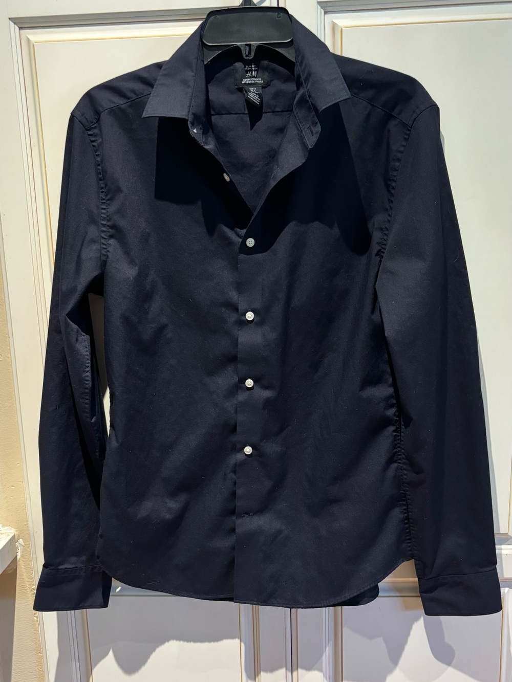 H&M Men’s Skim Fit Easy Iron Black Dress Shirt - Size S